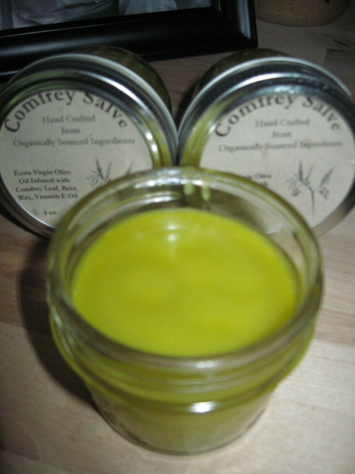 COMFREY SALVE - ORGANICALLY SOURCED INGREDIENTS - MADE in SMALL BATCHES -Glass Jar 4 OZ.