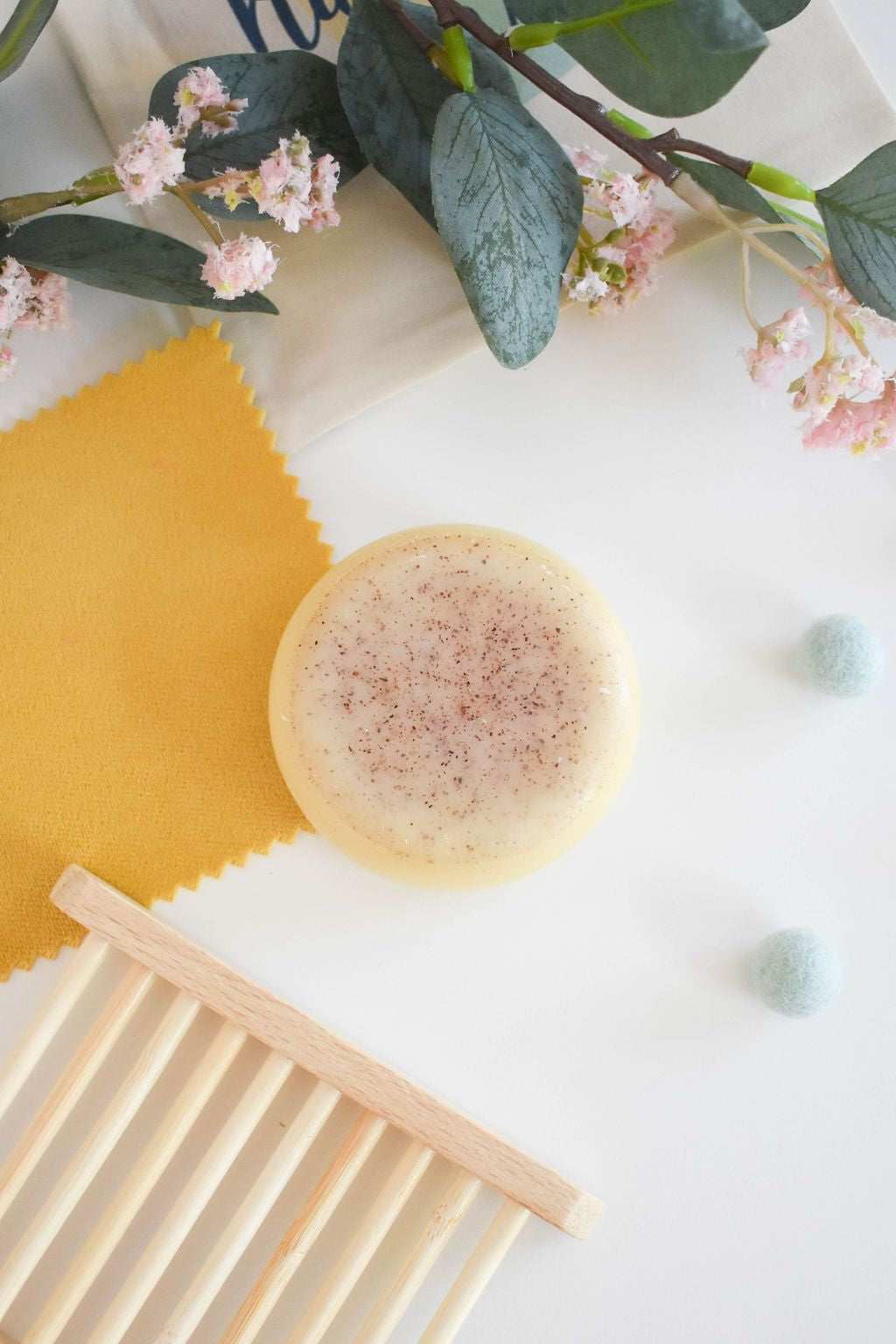 The Natural Spa - Rose, Grapefruit & Lavender Solid Conditioner Bar