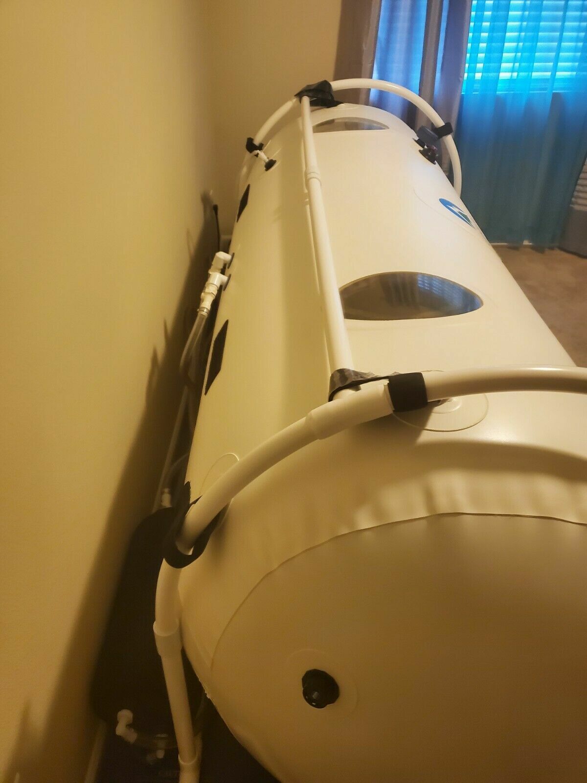 Hyperbaric Oxygen Chamber 33” Diameter